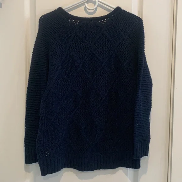 American Eagle sweater - Picture 12 of 12